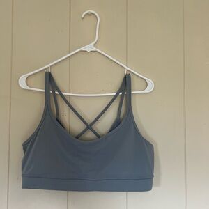 NWOT Vuori Strappy Sports Bra